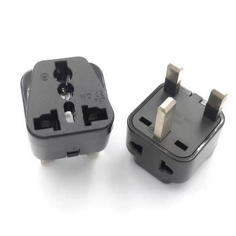 Universal Adapter Plug β Travel-Ready & Reliable